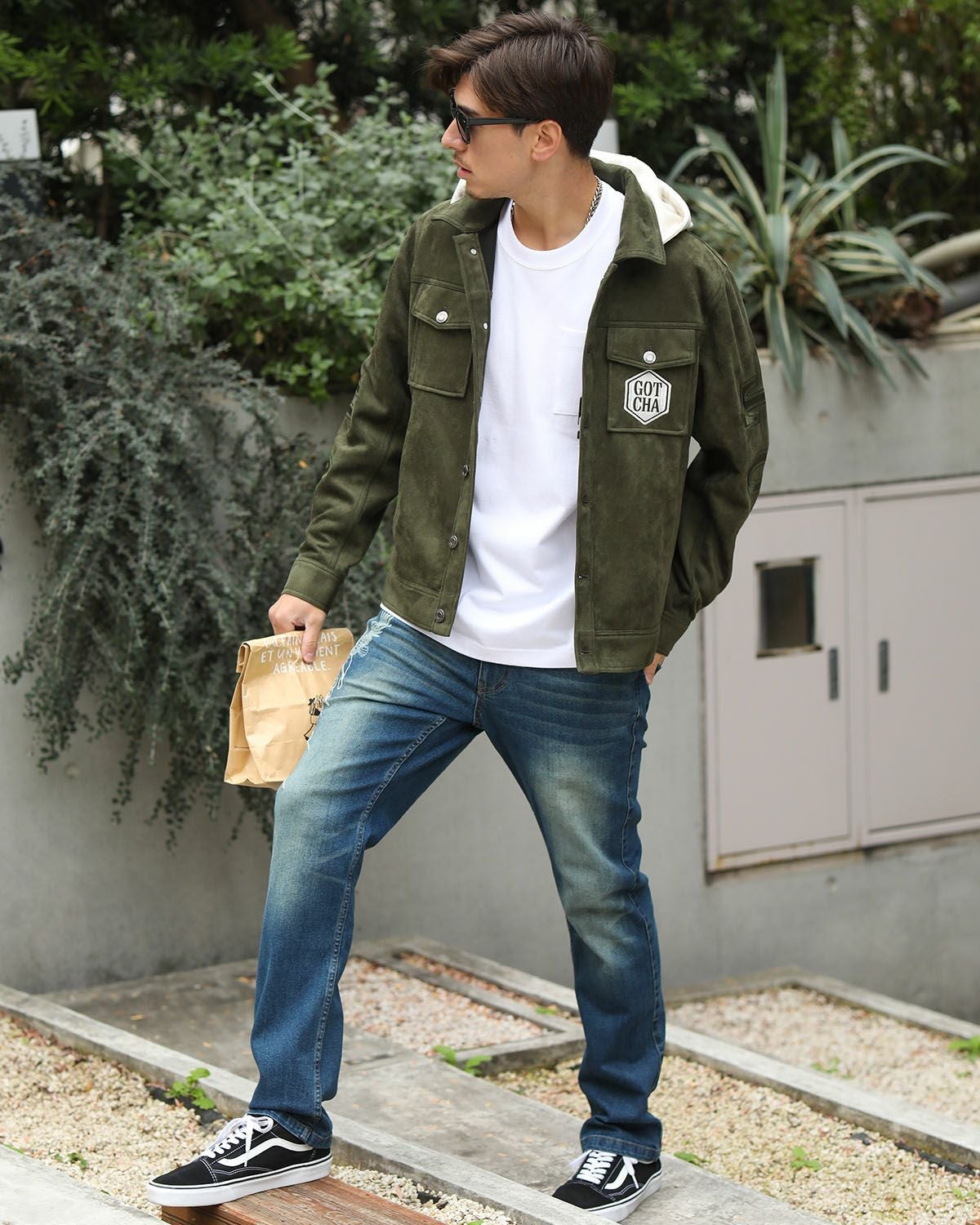 カーキ：180cm/70kg(Lサイズ着用)