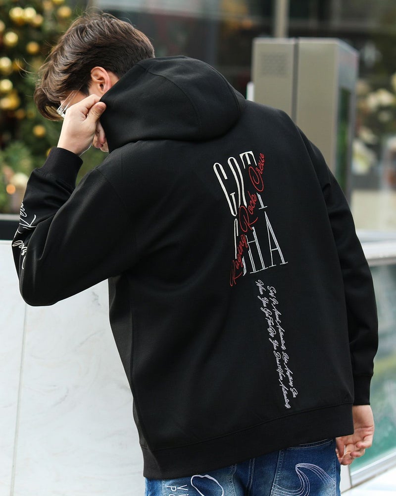 ブラック：180cm/70kg(Lサイズ着用)