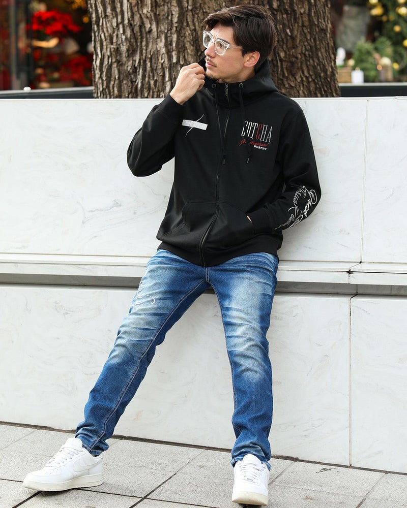 ブラック：180cm/70kg(Lサイズ着用)