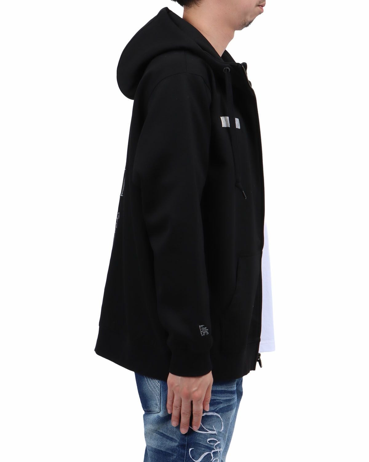 ブラック：174cm62kg(Lサイズ着用)