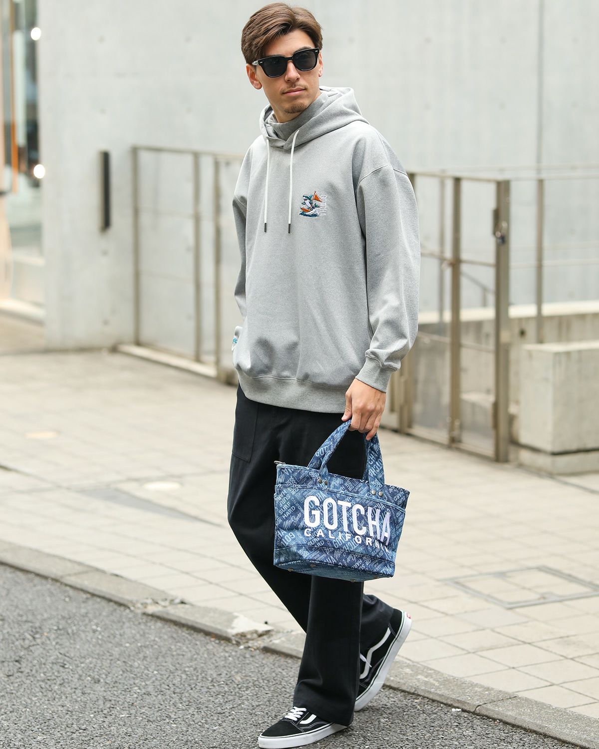 GOTCHA] ワンポイント シャーク リブ ハイネック プルパーカー | PEET