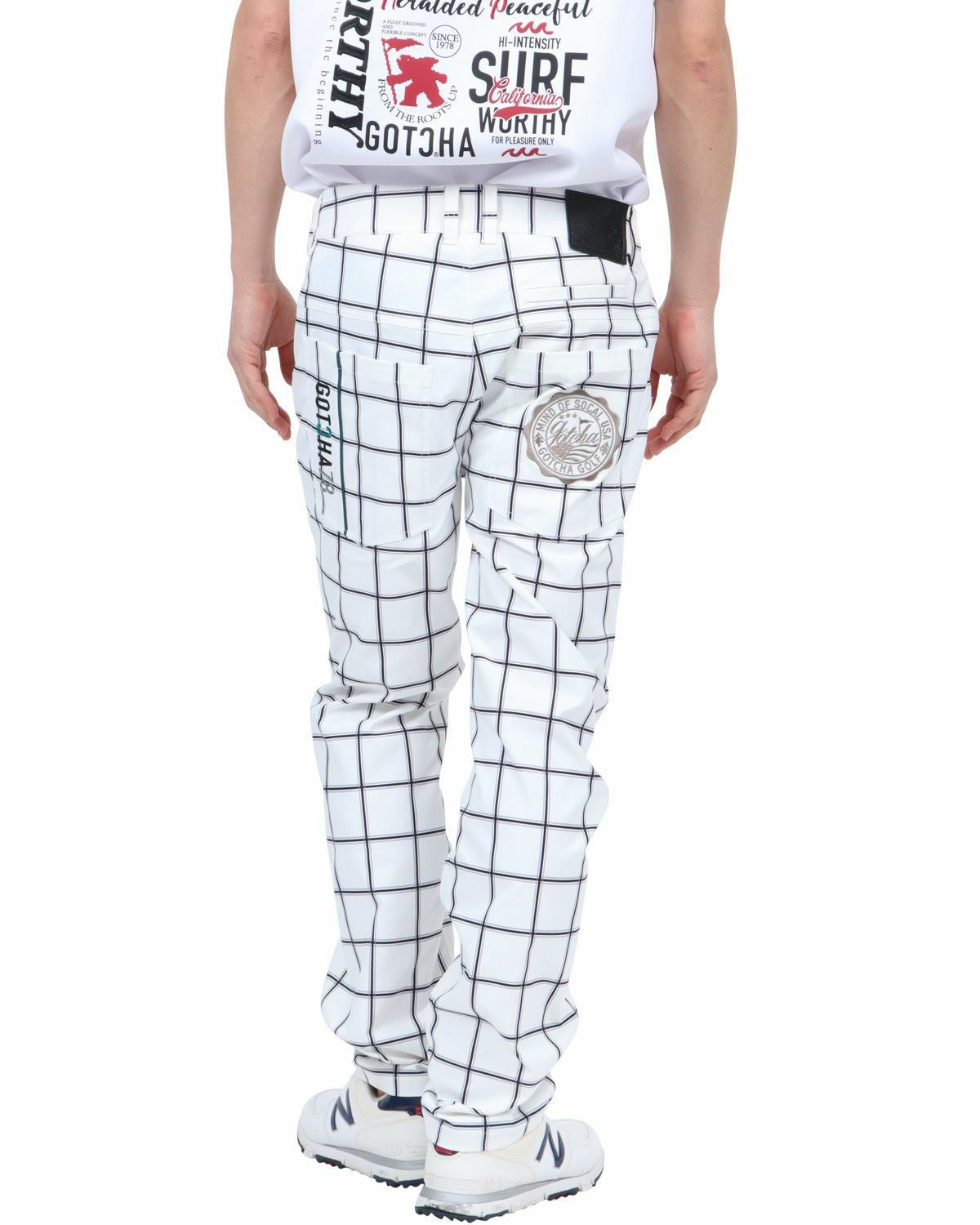 ホワイト：180cm67kg(Mサイズ着用)