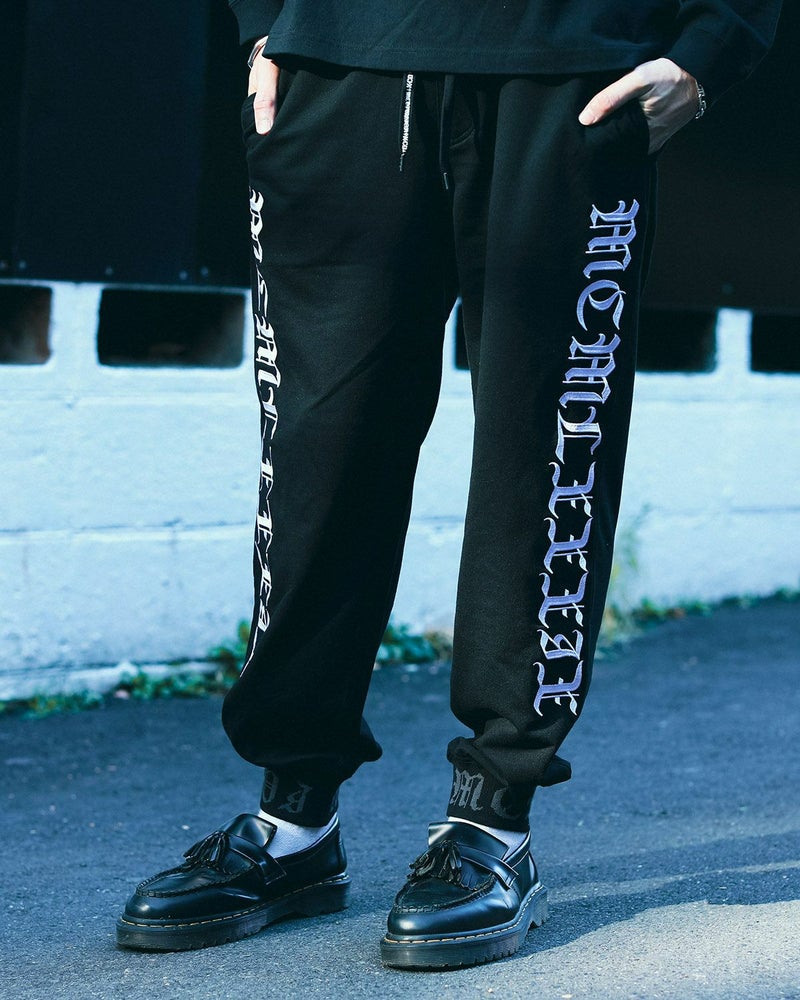 ブラック:183cm(Lサイズ着用)