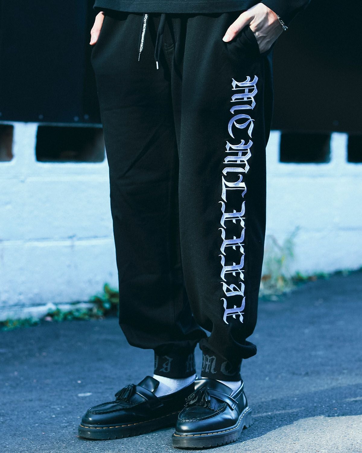 ブラック:183cm(Lサイズ着用)