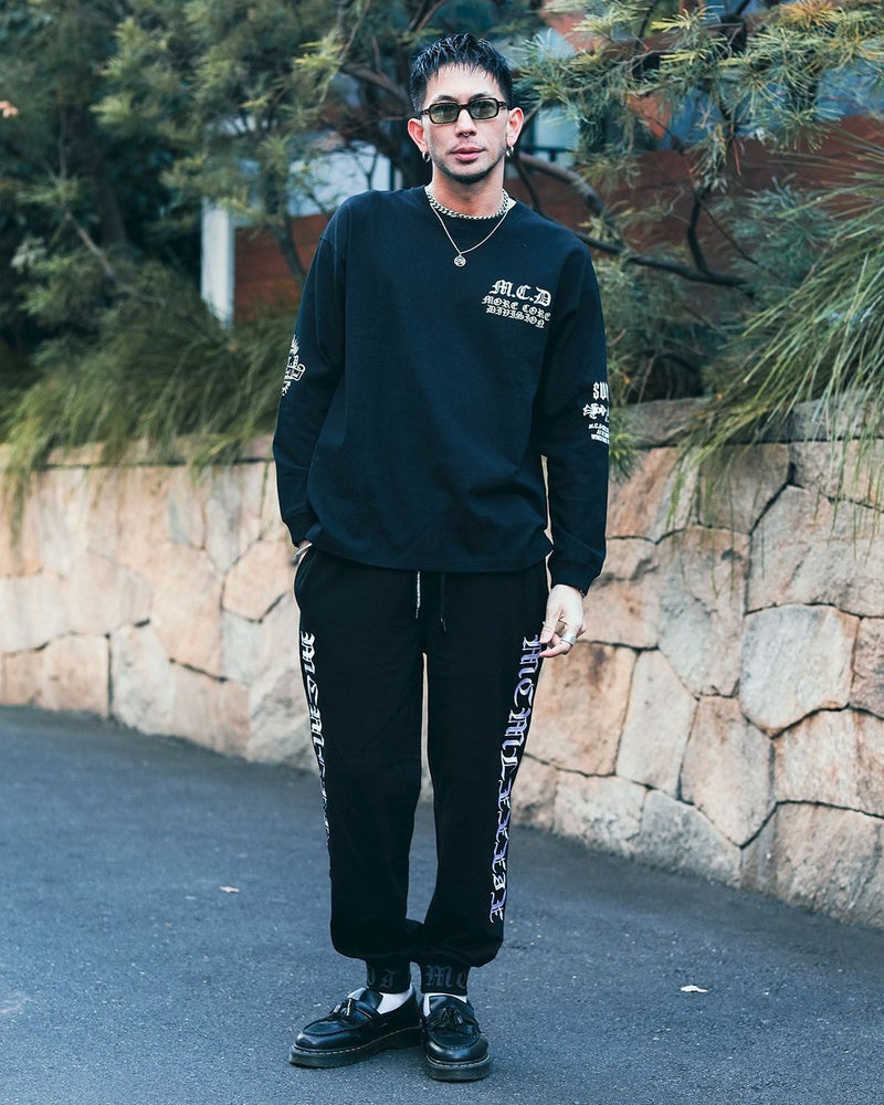 ブラック:183cm(Lサイズ着用)