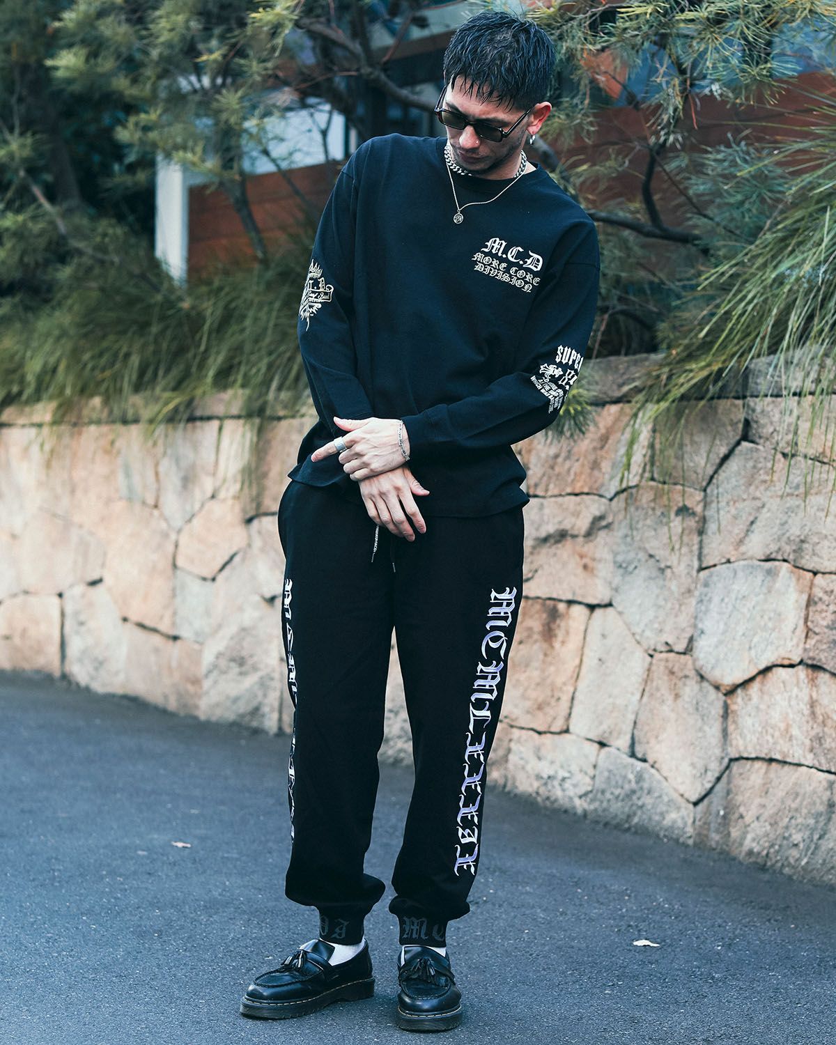 ブラック:183cm(Lサイズ着用)