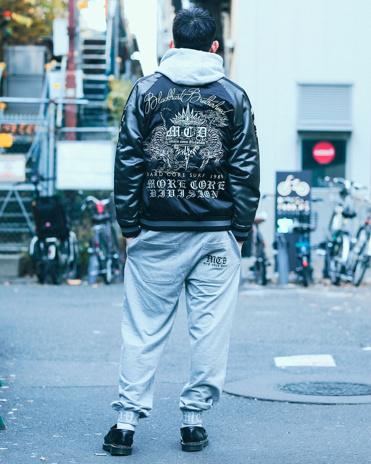 杢グレー:183cm(Lサイズ着用)