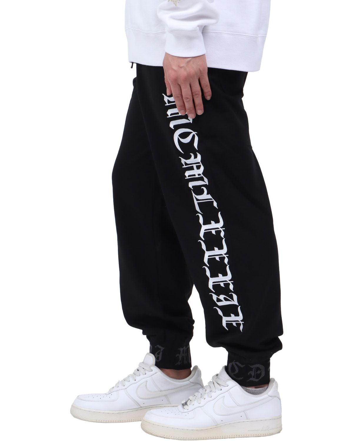 ブラック：174cm62kg(Lサイズ着用)