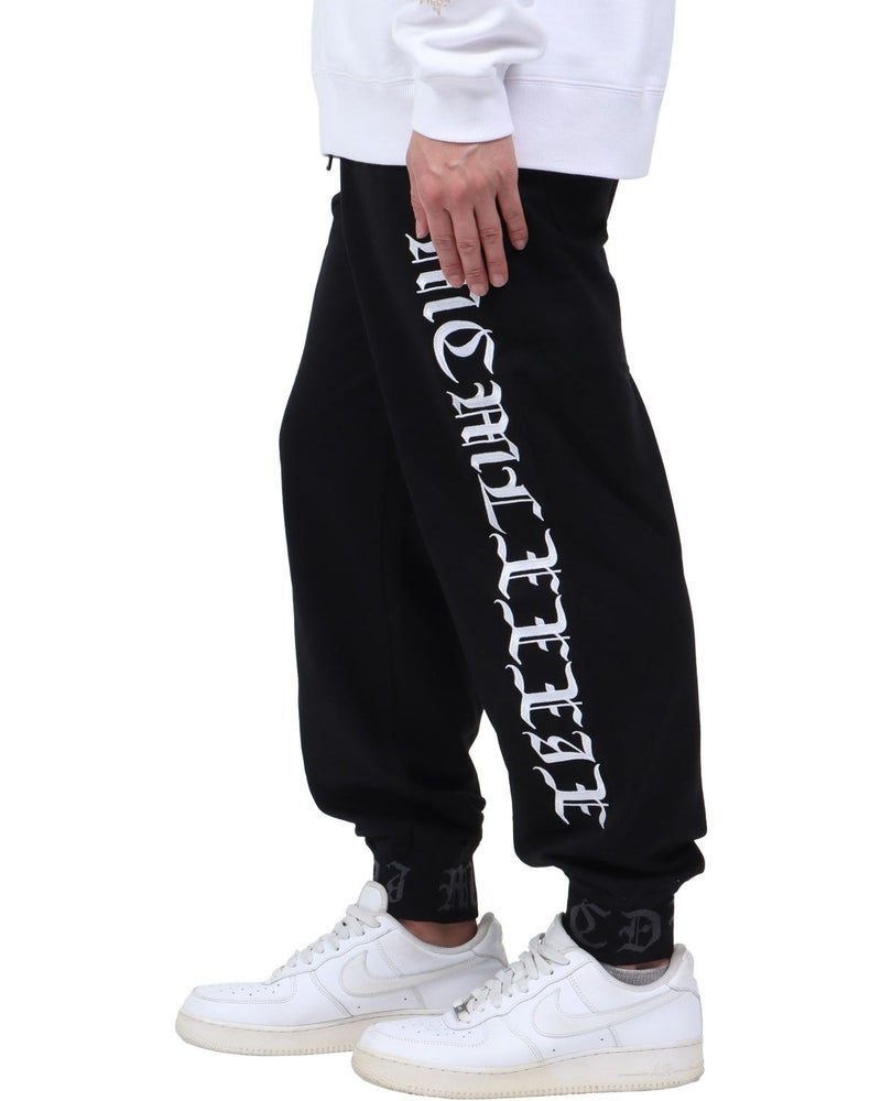 ブラック：174cm62kg(Lサイズ着用)