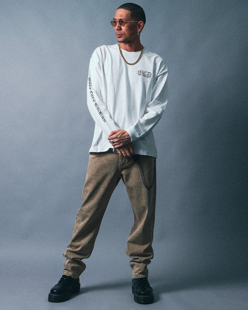 ホワイト：183cm(XLサイズ着用)