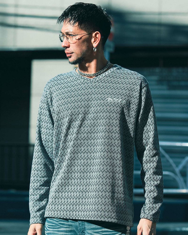 ネイビー:183cm(XLサイズ着用)