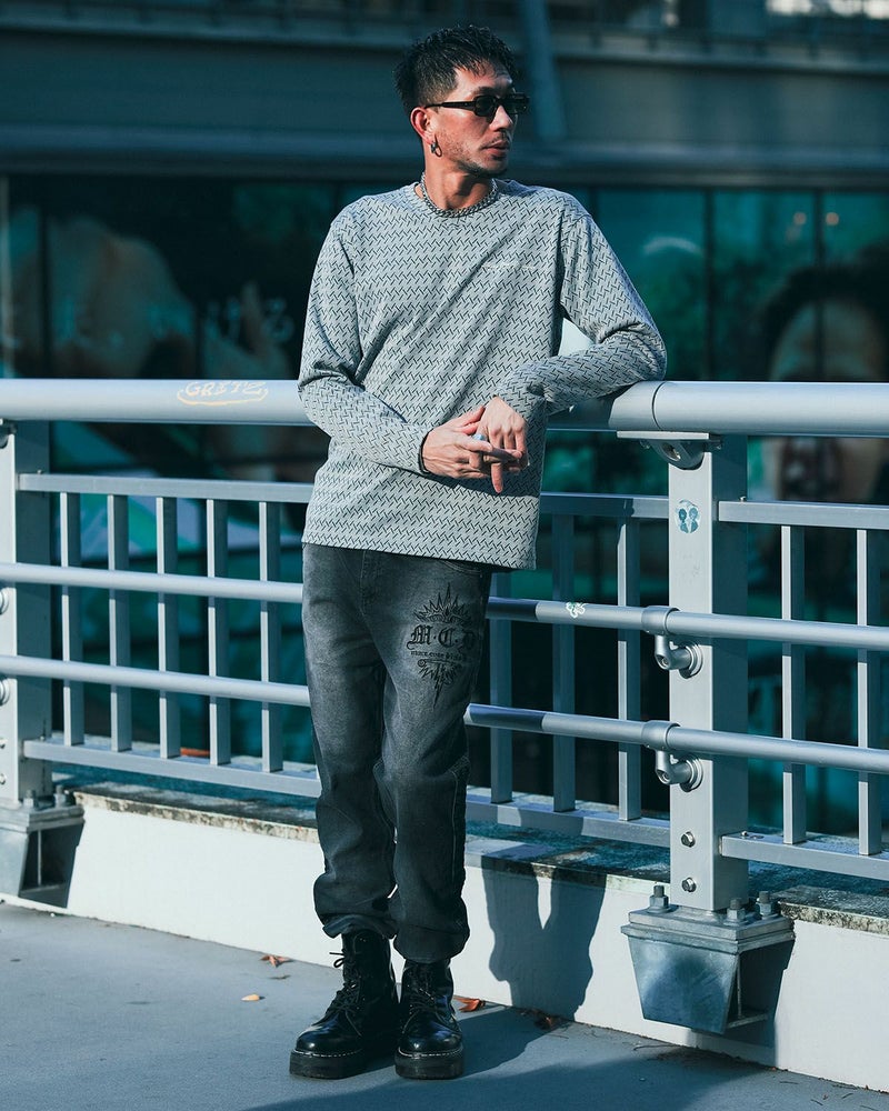 グレー:183cm(XLサイズ着用)