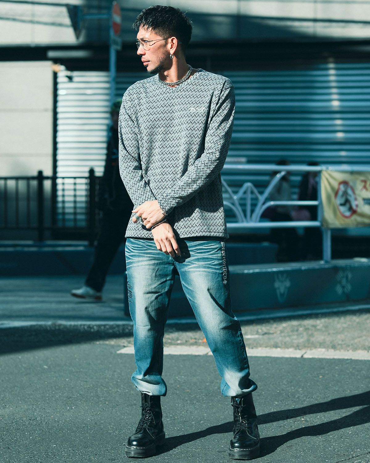 ネイビー:183cm(XLサイズ着用)