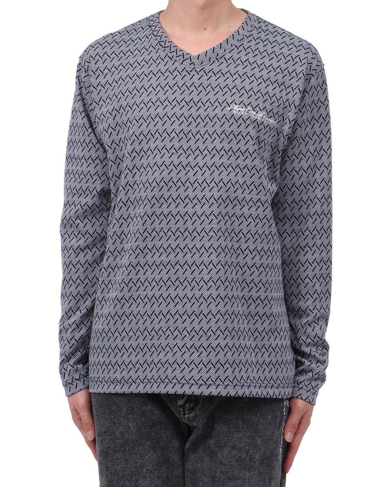 ネイビー：174cm62kg(Lサイズ着用)