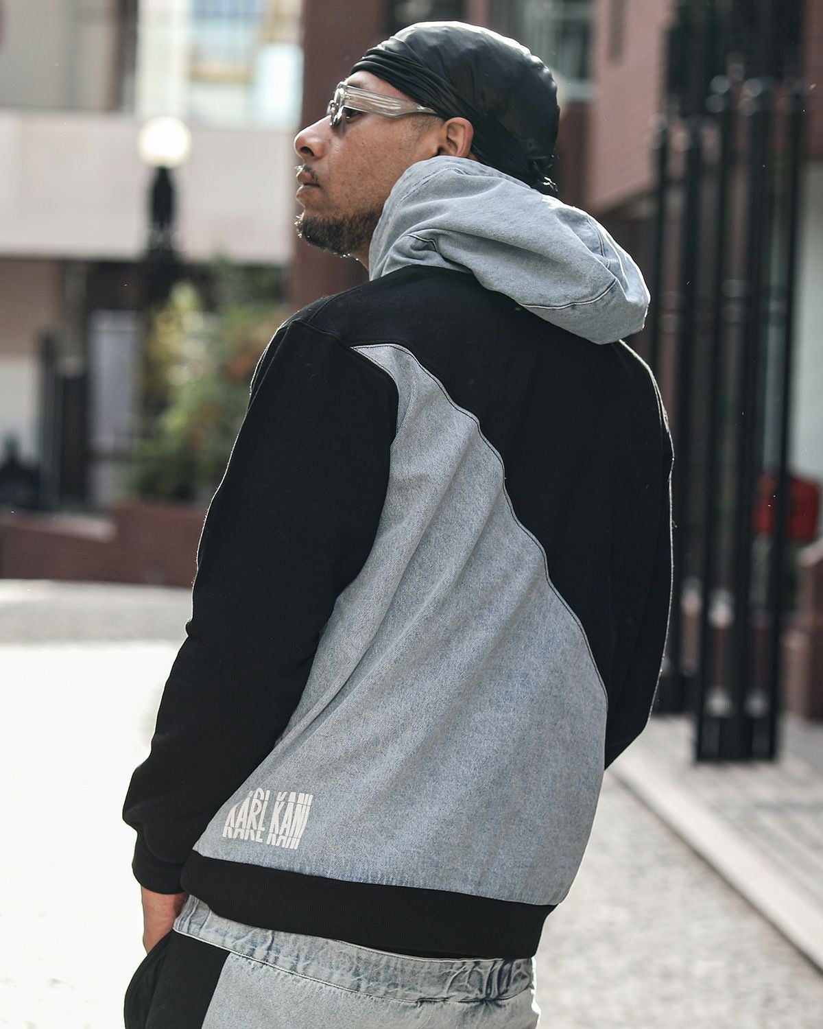 ブラック：183cm(Lサイズ着用)