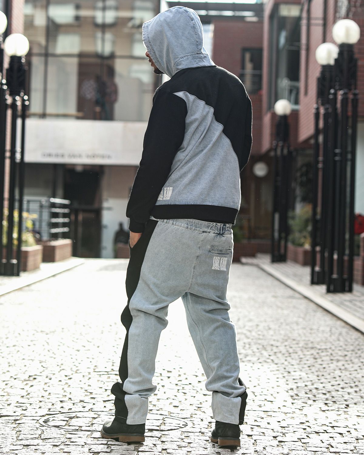 ブラック：183cm(Lサイズ着用)