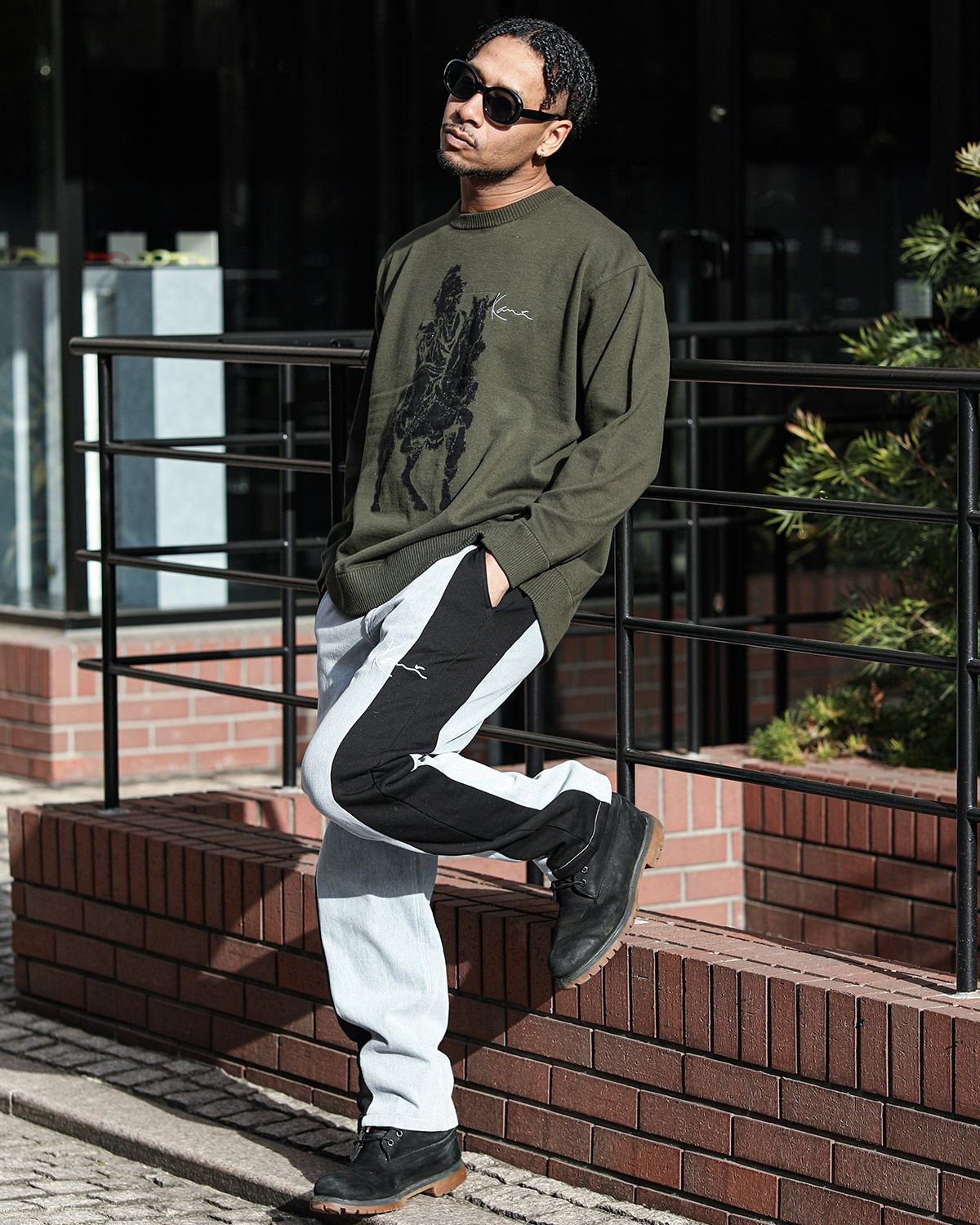 モスグリーン：183cm(XLサイズ着用)