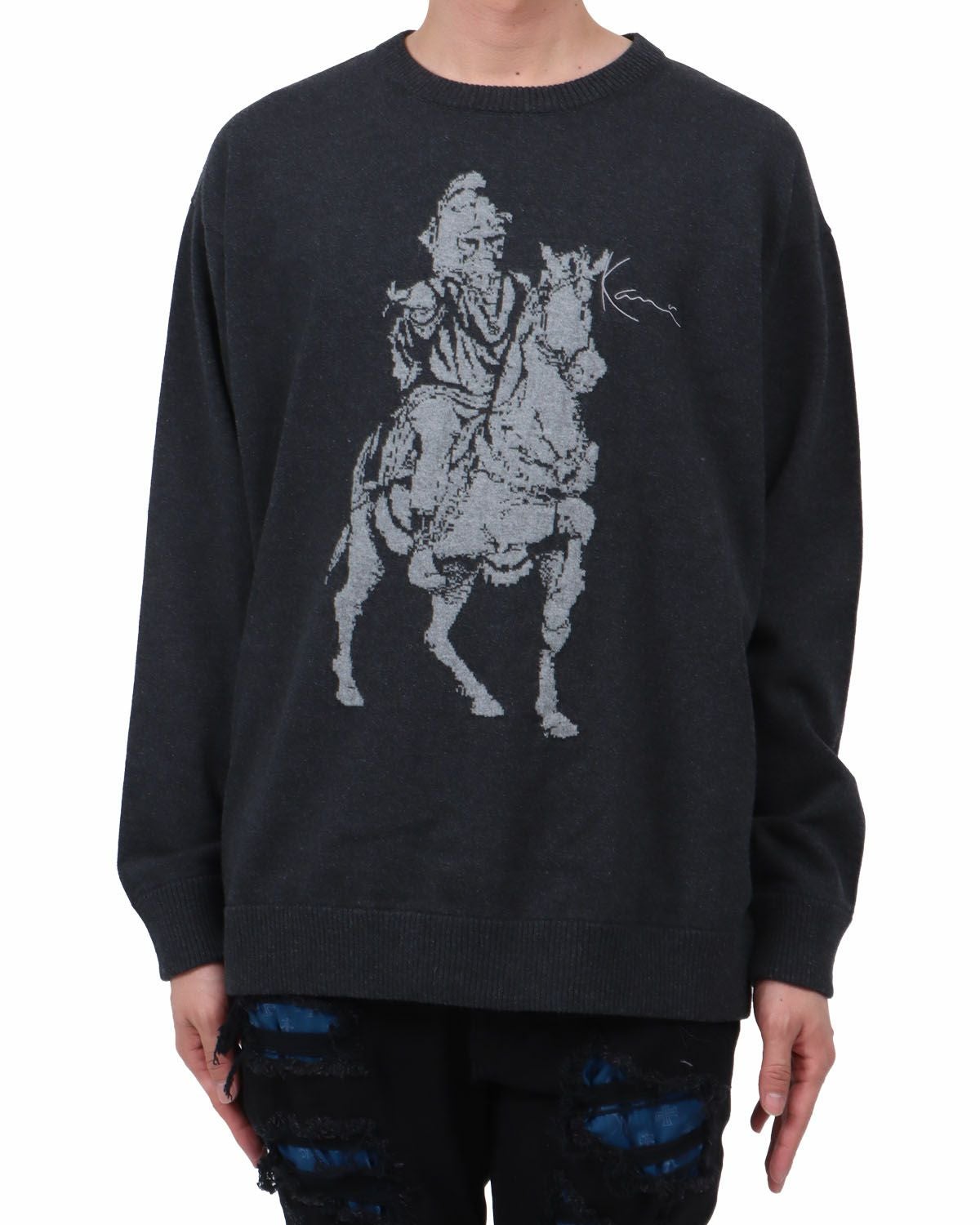 チャコール：174cm62kg(Lサイズ着用)