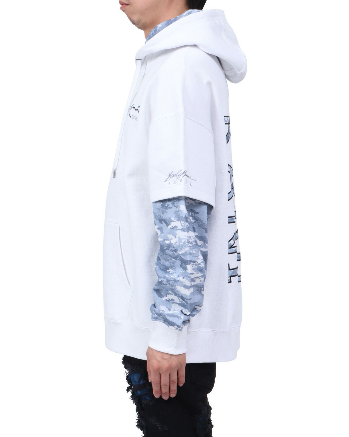 ホワイト：174cm62kg(Lサイズ着用)