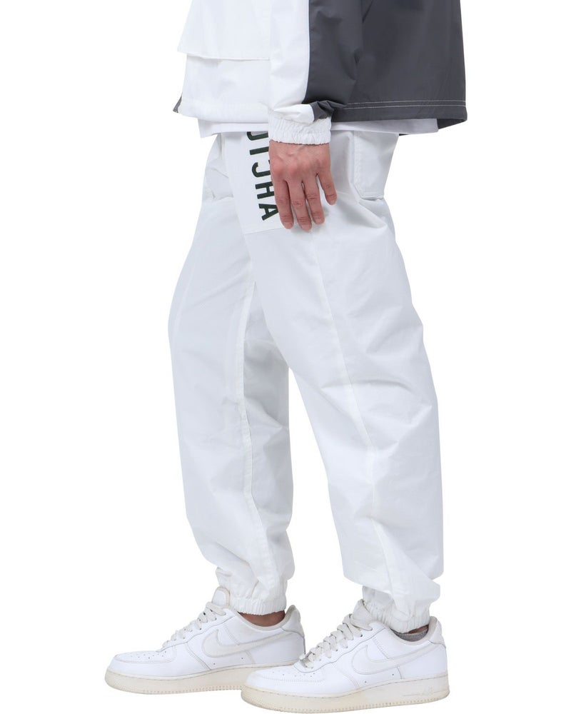 ホワイト：174cm62kg(Lサイズ着用)