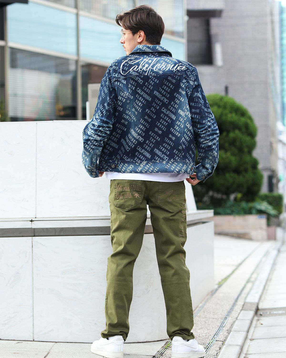 直筆サイン入りジャケット Retro G-style ラップ GOTCHA] ストレッチ 総柄 デニムジャケット | PEET ONLINE STORE