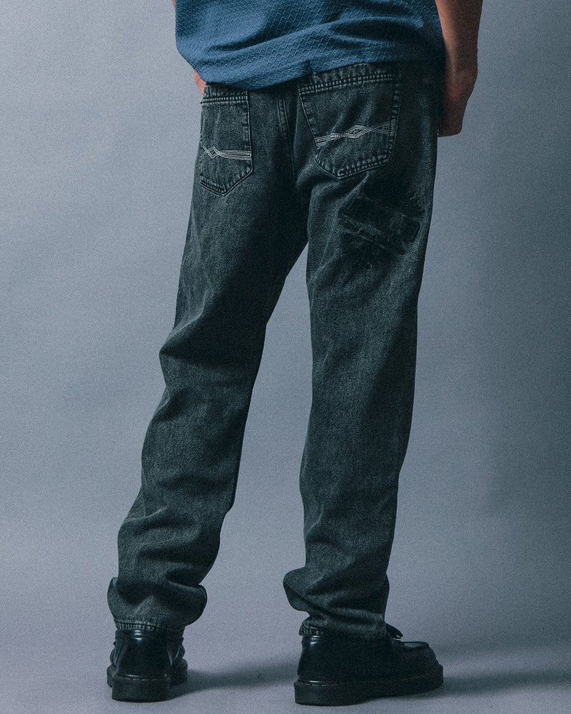 ブラック：183cm(Lサイズ着用)