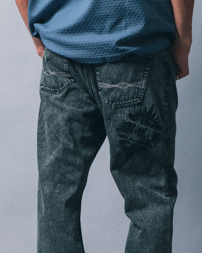 ムラ ケミカルブリーチ デニムパンツブラック