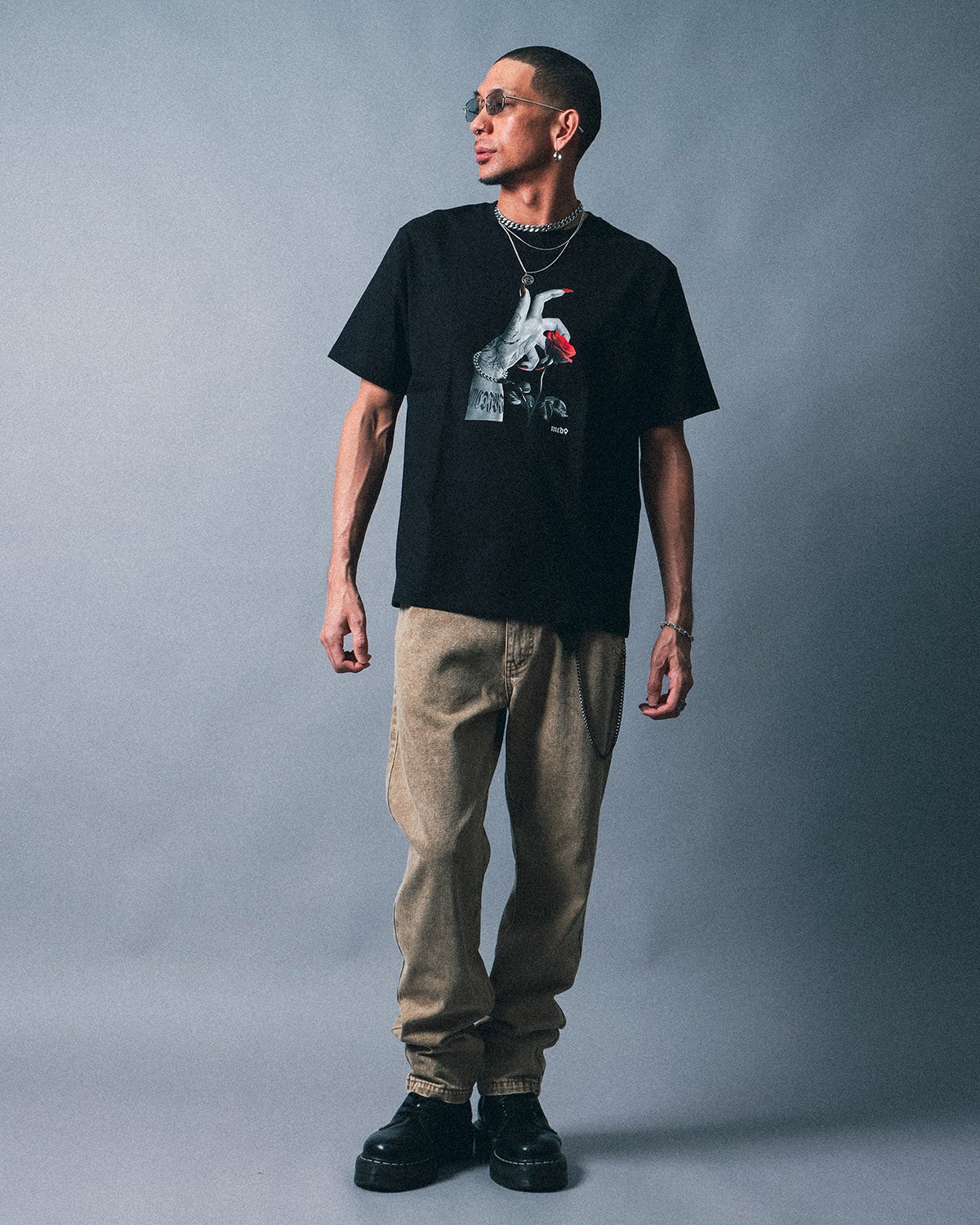 ベージュ：183cm(Lサイズ着用)