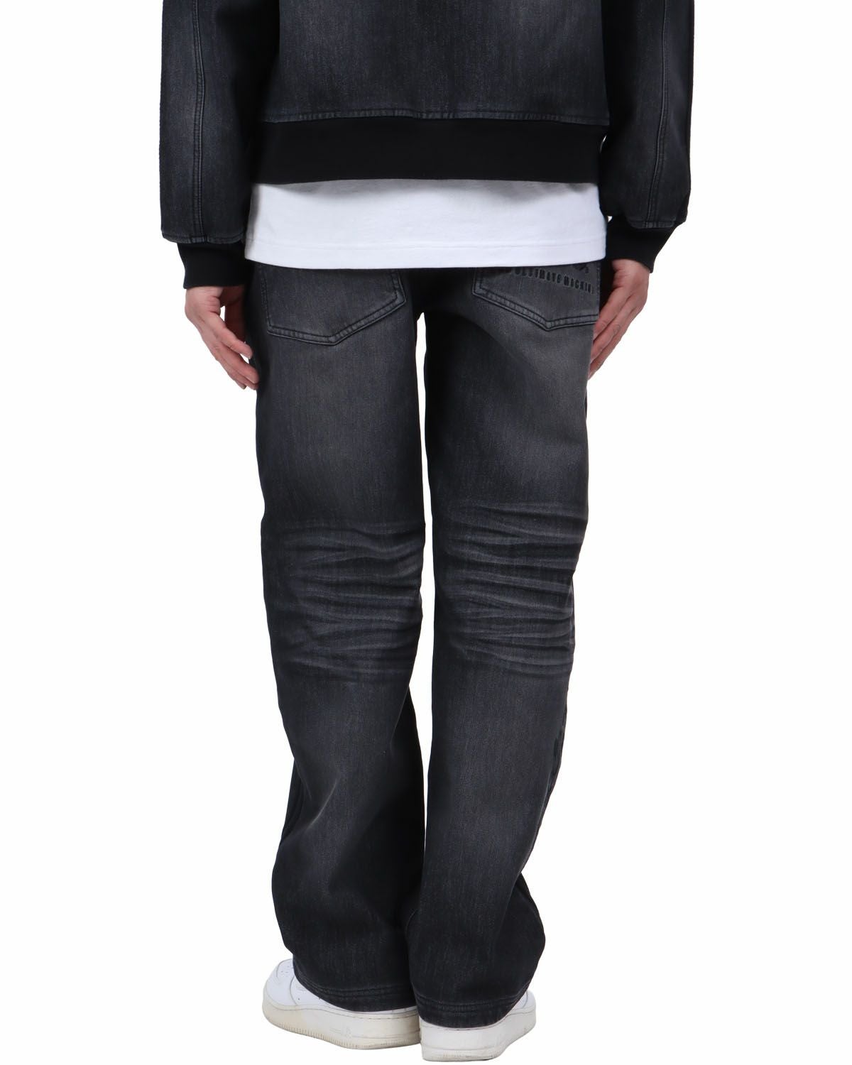 ブラック：174cm62kg(Lサイズ着用)