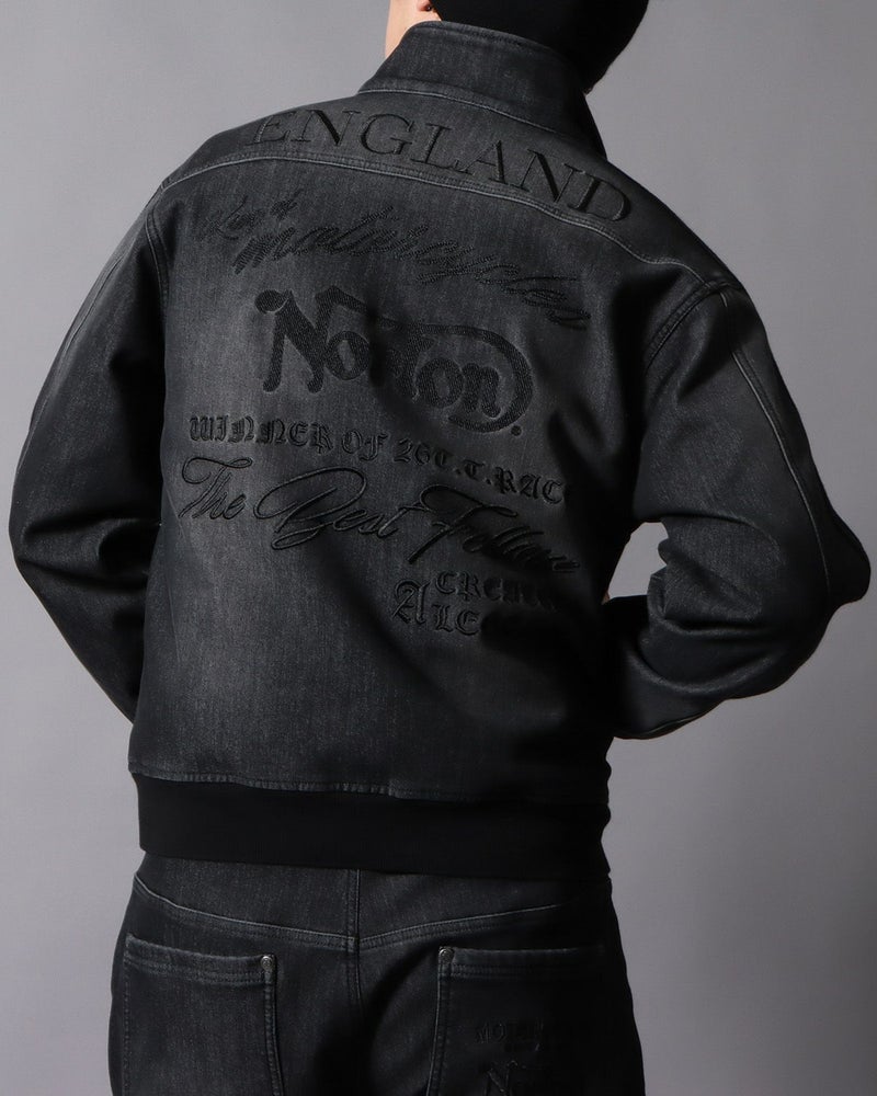 ブラック：178cm/75kg(Lサイズ着用)