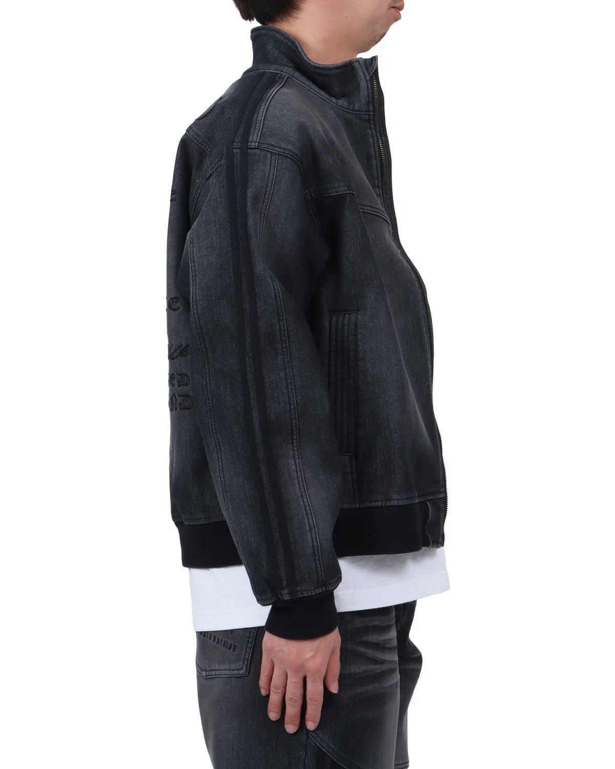 ブラック：174cm62kg(Lサイズ着用)