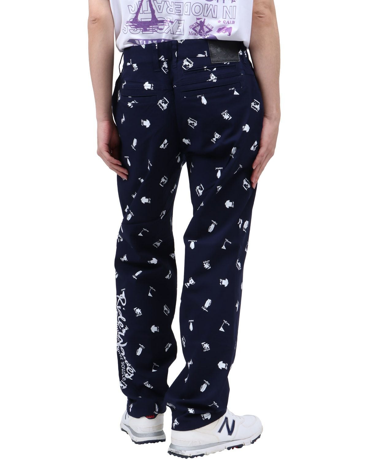 ネイビー：173cm63kg(Lサイズ着用)