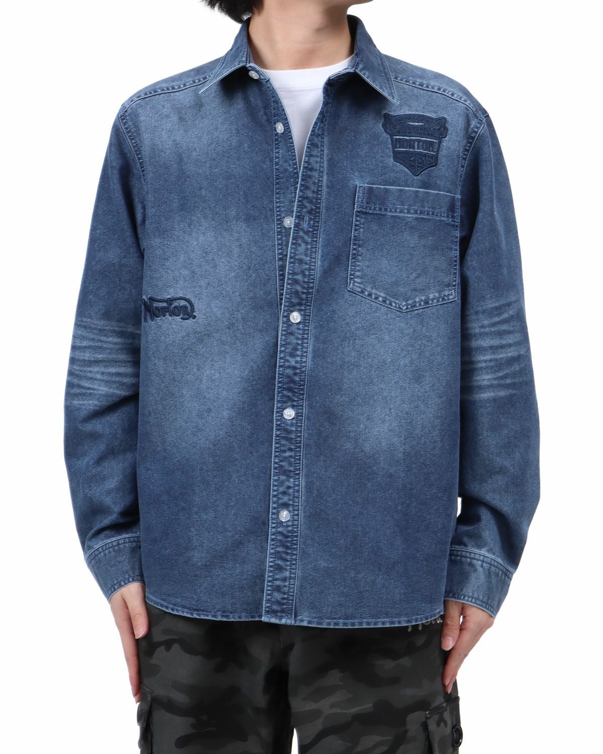 インディゴ：173cm63kg(Lサイズ着用)