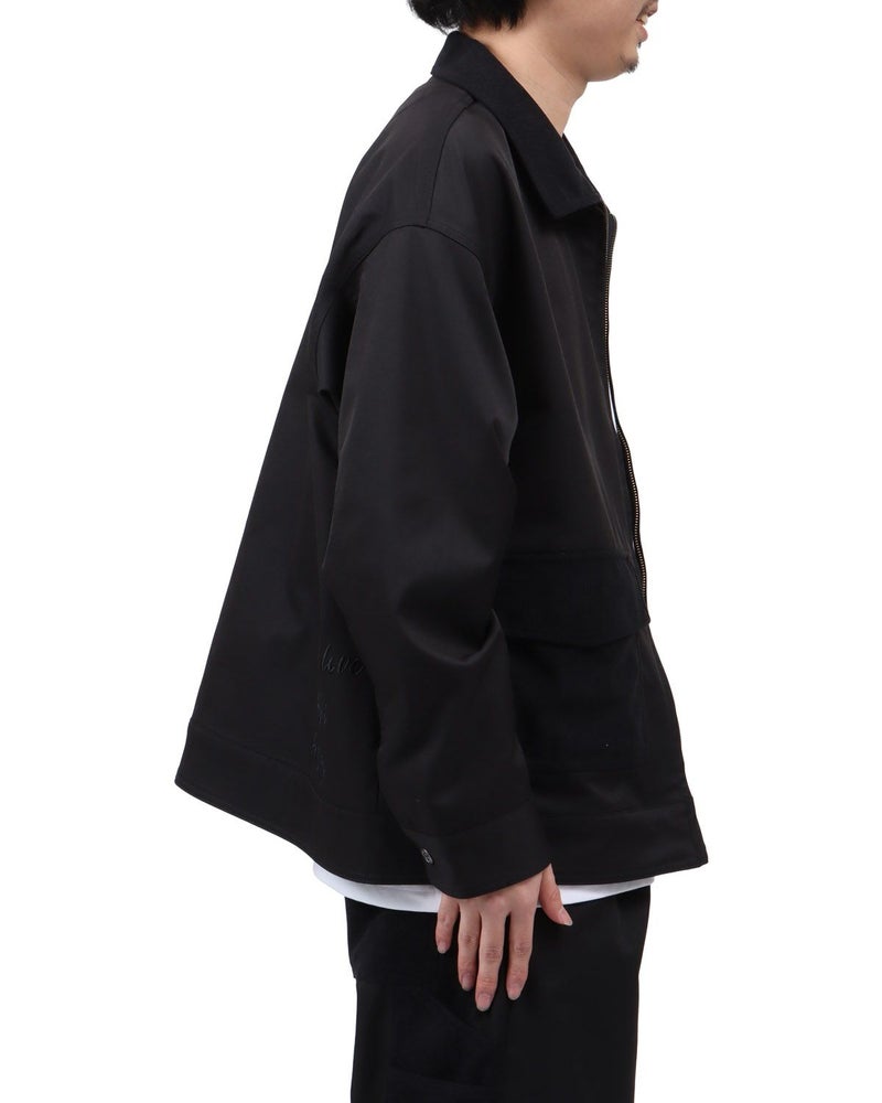 ブラック：173cm63kg(Lサイズ着用)