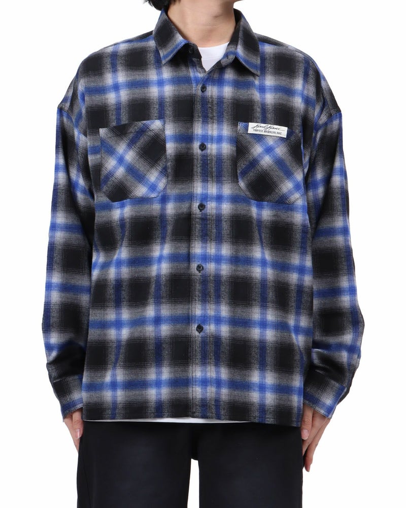 ブルー：173cm63kg(Lサイズ着用)