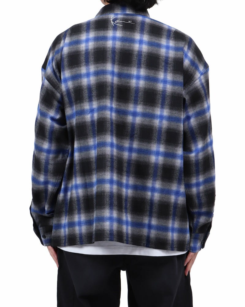 ブルー：173cm63kg(Lサイズ着用)