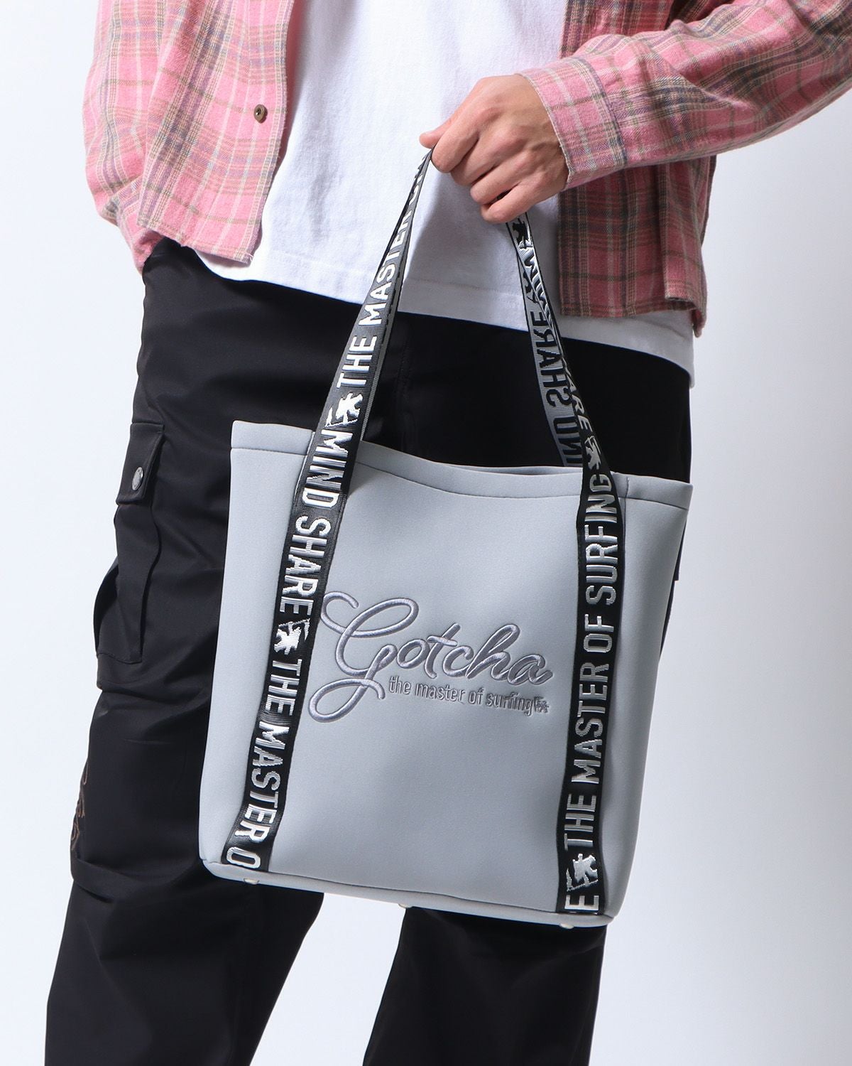 GOTCHA] ハンドルロゴ ネオプレーン トートバッグ | PEET ONLINE STORE
