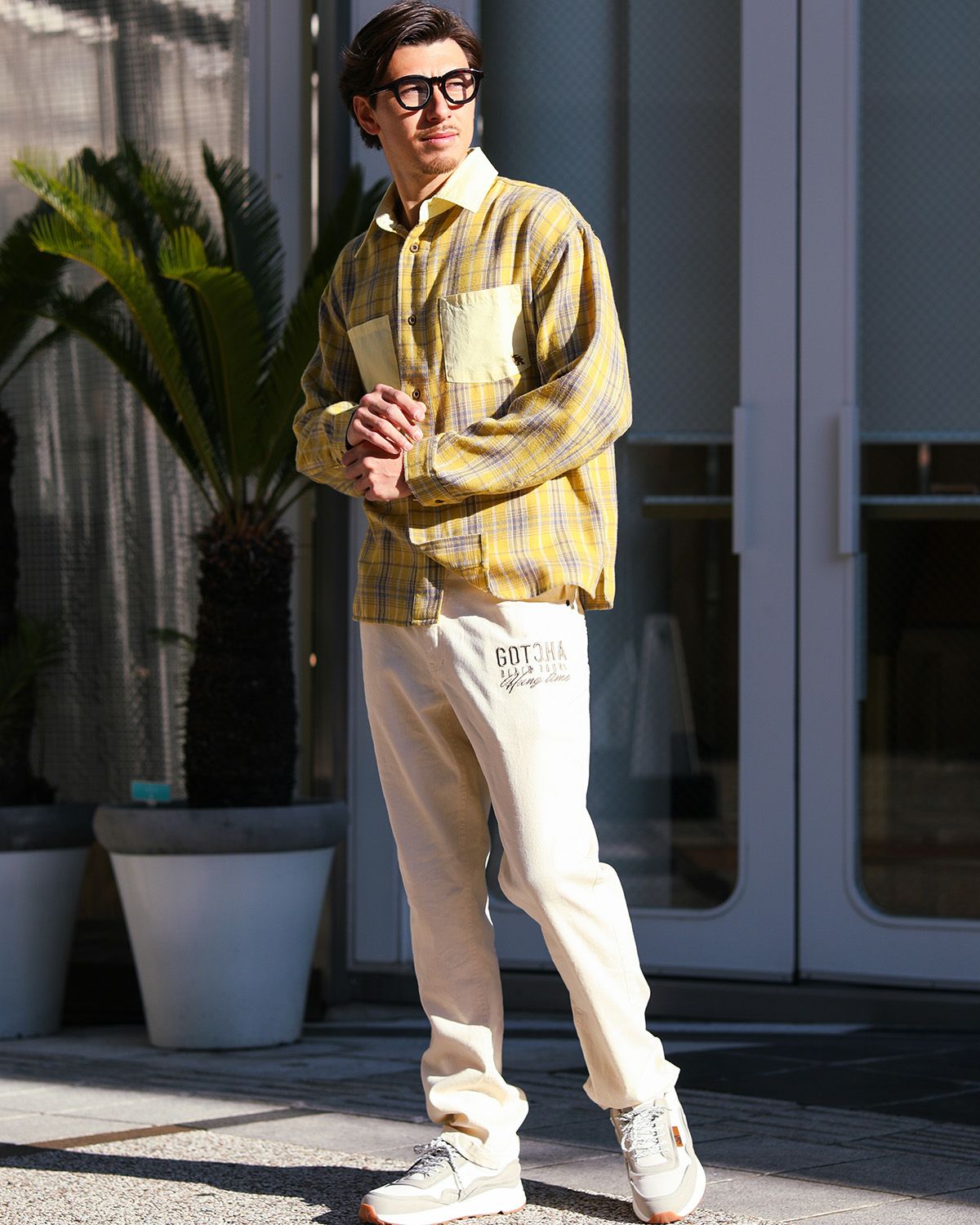 イエロー：180cm/70kg(Lサイズ着用)