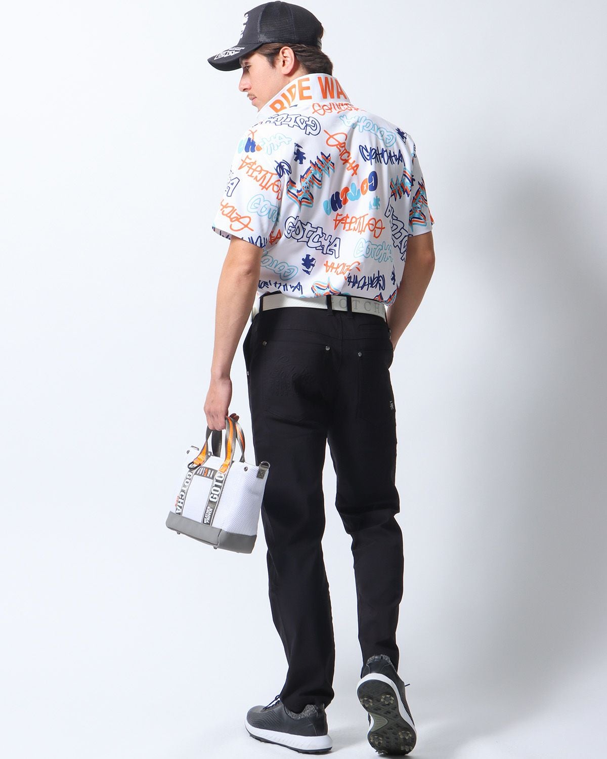 ホワイト：180cm/70kg(Lサイズ着用)