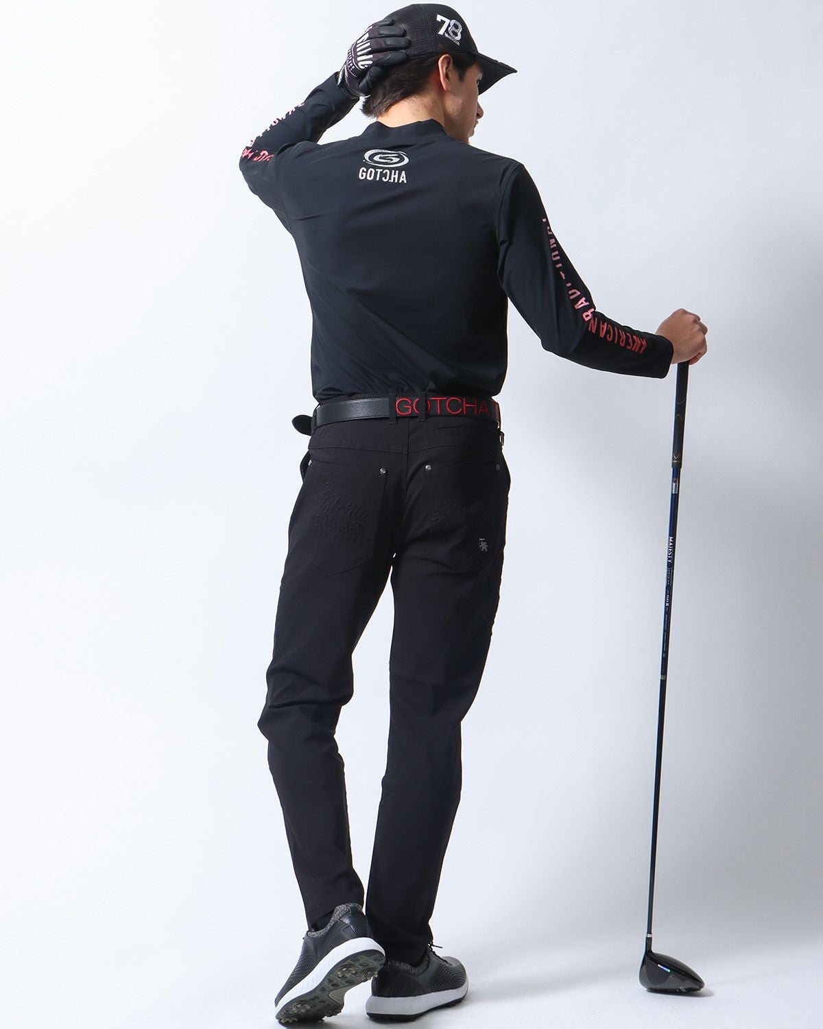 ブラック：180cm/70kg(Lサイズ着用)