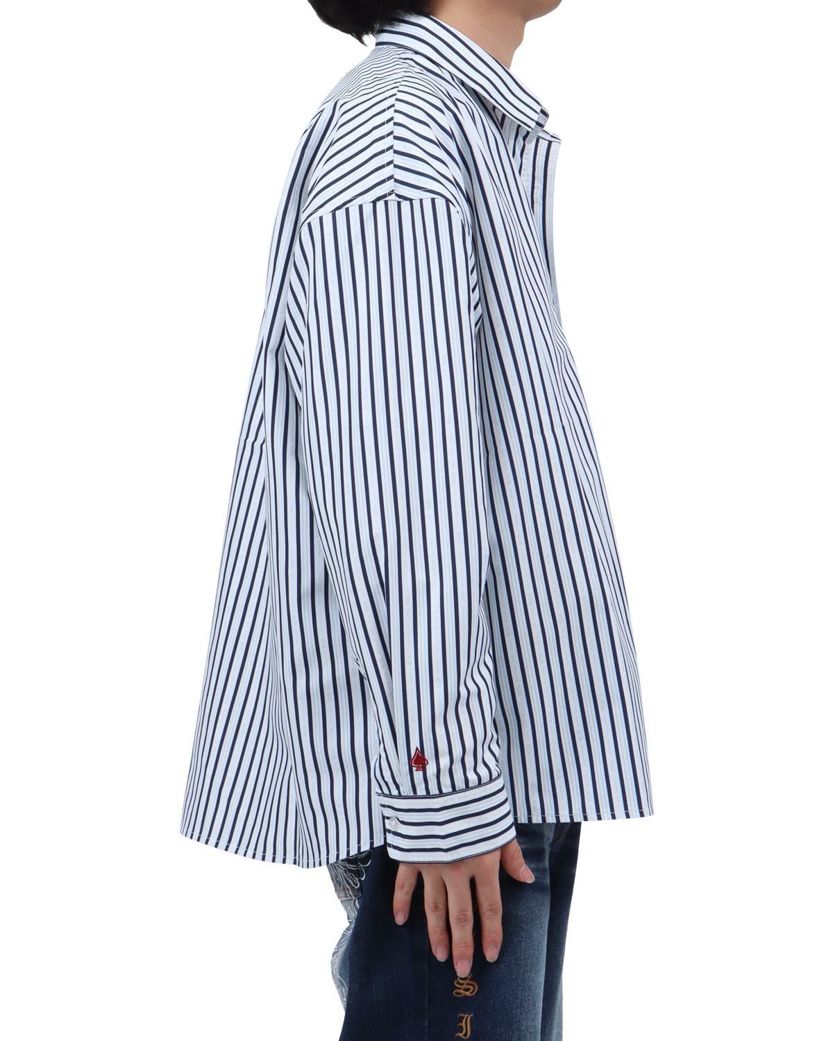 ホワイト：173cm63kg(Lサイズ着用)