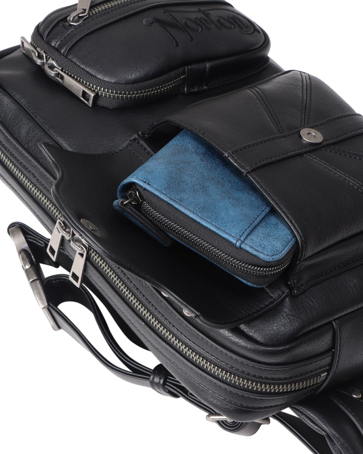 Norton] PUレザー スタッズ付き ボディバッグ | PEET ONLINE STORE