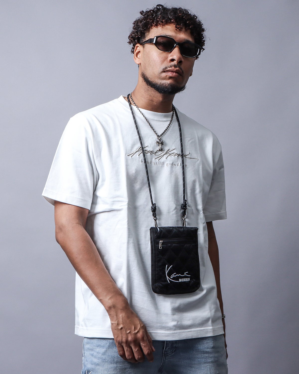 ホワイト：183cm(XLサイズ着用)