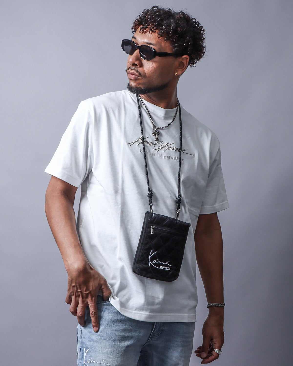 ホワイト：183cm(XLサイズ着用)