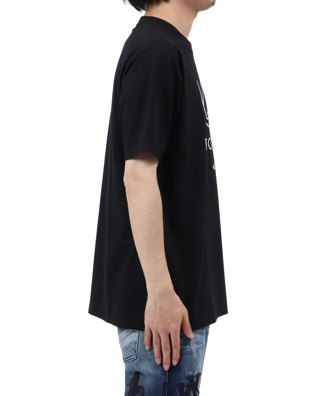 ブラック：173cm63kg(Lサイズ着用)