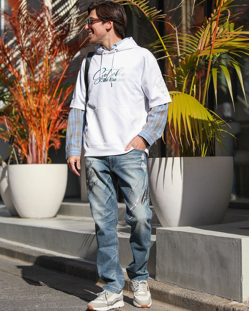 ホワイト：180cm/70kg(Lサイズ着用)