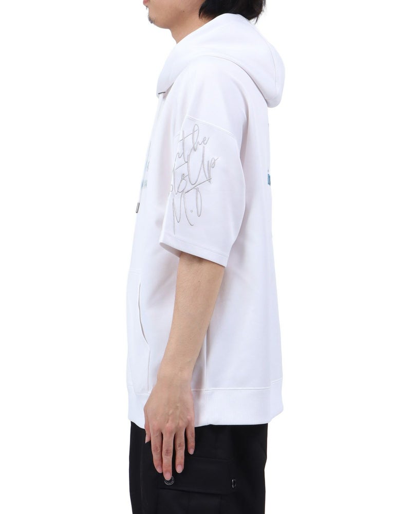 ホワイト：173cm63kg(Lサイズ着用)