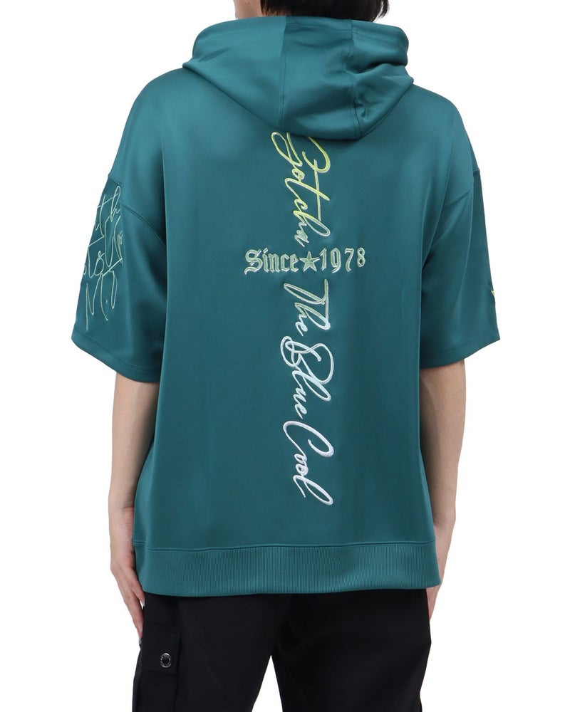 ダークグリーン：173cm63kg(Lサイズ着用)