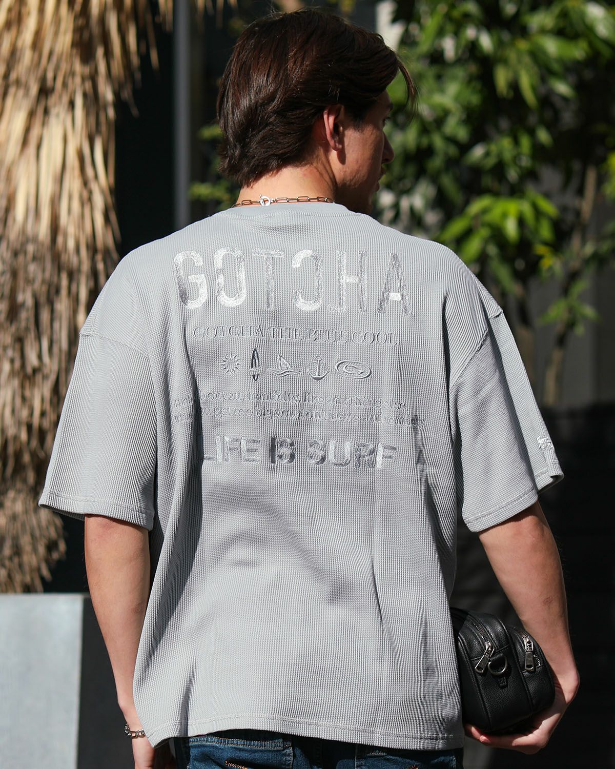 グレー：180cm/70kg(Lサイズ着用)