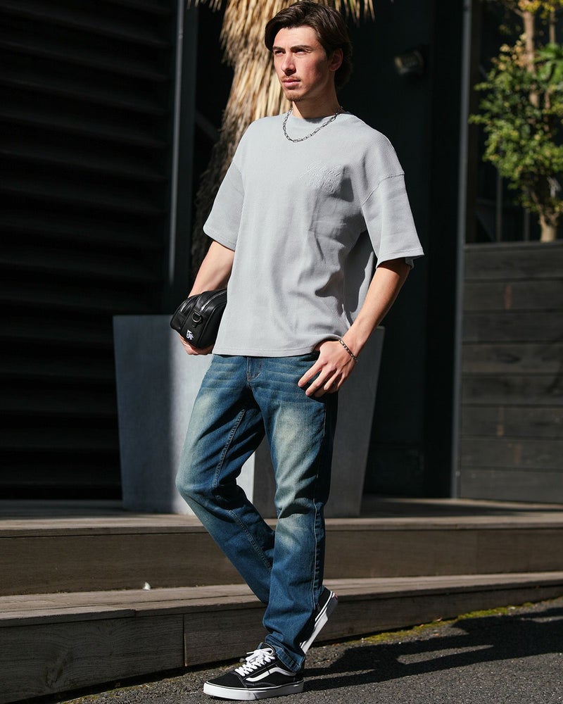 グレー：180cm/70kg(Lサイズ着用)